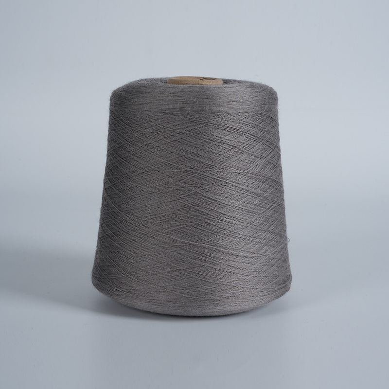 70 Nm/2 60 % villaa 40 % silkkisekoitetta